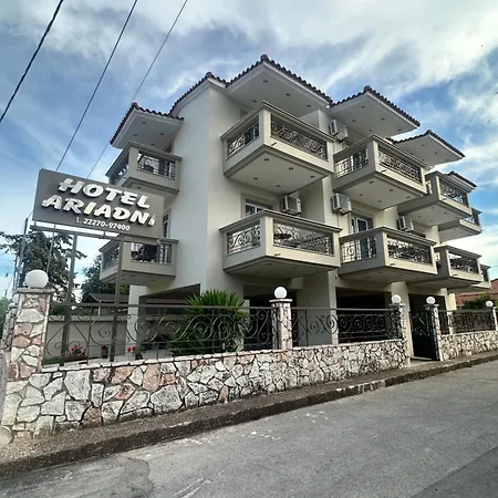 Ariadni Hotel